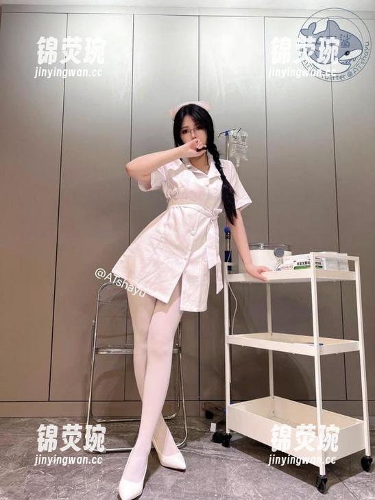 让人移不动眼的AT鲨，拥有连吊带裙也吓到的资源！