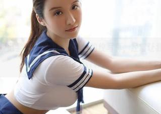 MFStar模范学院 – 吴思晚的在线豹纹写真，经常让我想入非非，难得的调调。