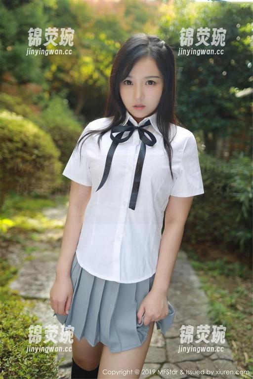 MFStar模范学院 - 柳侑绮Sevenbaby的美图很清爽，却又透着点小心机，女孩的气息扑面而来。