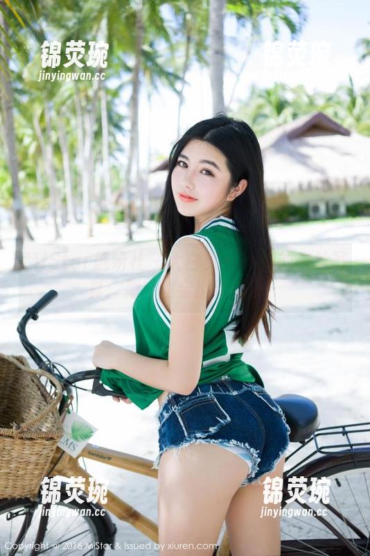 MiStar魅妍社 - 大白兔emma的白丝写真：把白丝穿出新高度！