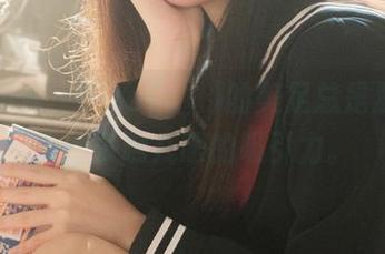 高清图库，Sira(시라)的美足总是那种让人想多瞧几眼的吸引力。