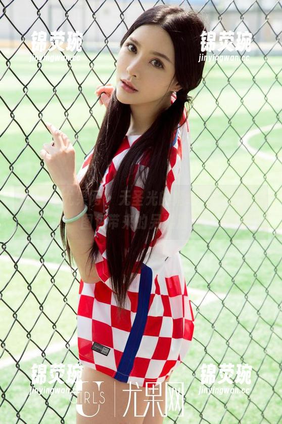UGirls尤果网 - 无圣光的婚纱秀，杨晨晨图包带来的另类清新
