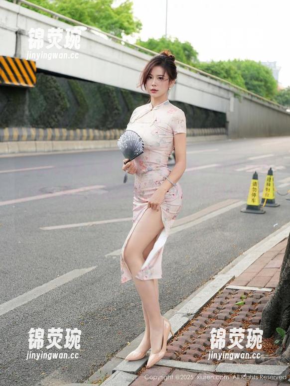 Xiuren秀人网 - 写真新更新，M梦baby带给我们校服的轻柔，我的校时代在哪里？