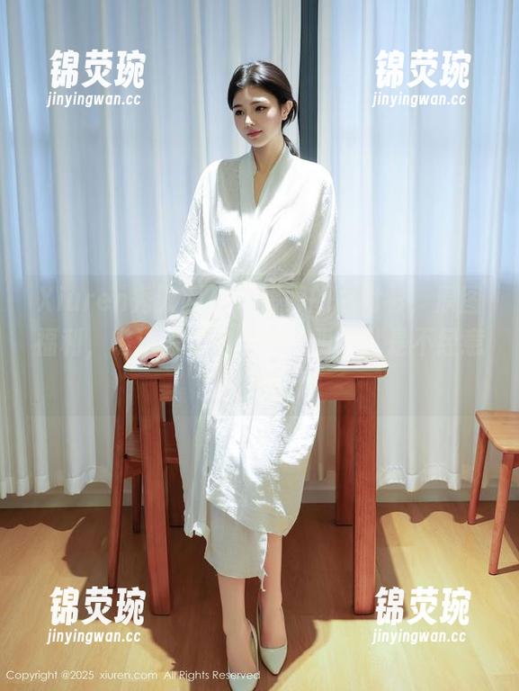 Xiuren秀人网 - 刘婷婷的白衬衫，原图福利，瞧这温柔的感觉？明明就是不经意的好看！