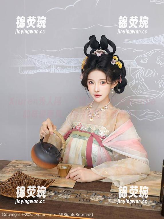 Xiuren秀人网 - “婚纱”——加朵babe的奇诡画风，图片原图全都奉上！