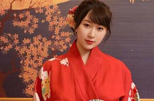 Xiuren秀人网 – 盼盼龙女sunny的长腿图片：一米八的不止是身高，还有我的爱！