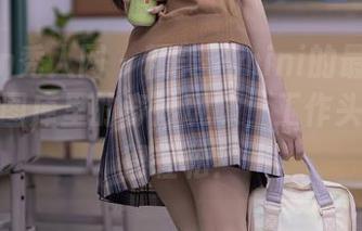 Xiuren秀人网 – 糯美子mini的最新制服系列：图库里的奇妙玩味，工作头脑都变得轻松！