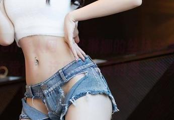 Xiuren秀人网 – 芈琳娜的丝袜全集，你们也觉得，这紧绷感真的是一种美？