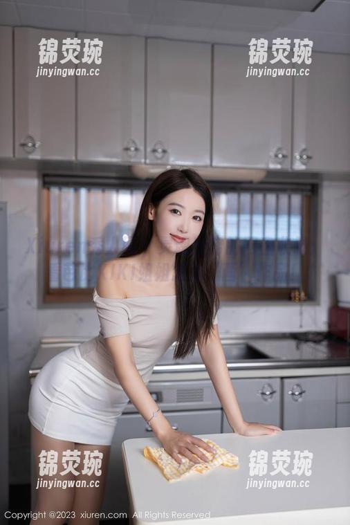 Xiuren秀人网-芭比KIKI Xiuren秀人网 - 灵魂出窍的网盘收录:看芭比KIKI姐姐怎么‘画’作品!