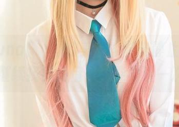 学妹Yuna(윤아)的美图，时光静止！不然我得继续找其他借口才能再看一次……
