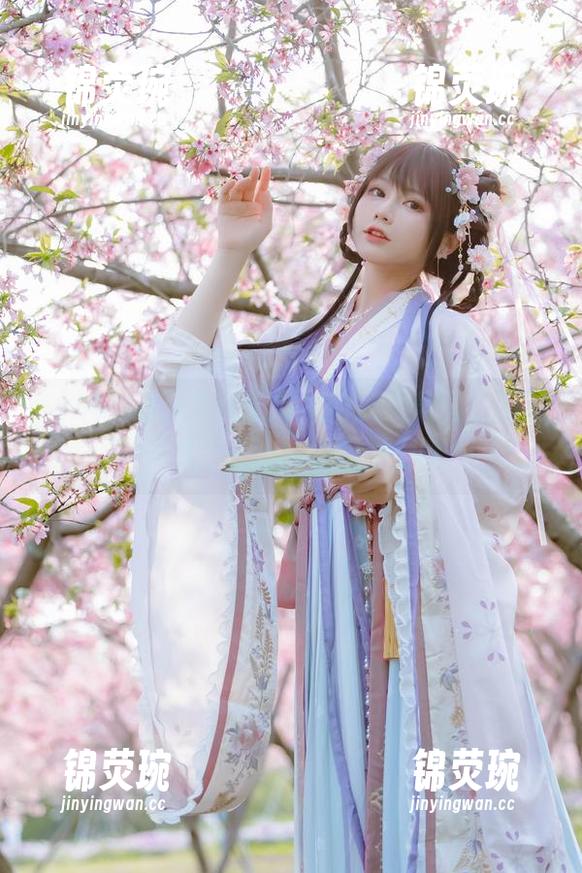 nyako喵子大魔王这次的巫女美图，资源一波接一波，人间难得啊
