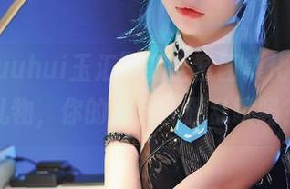 当“yuuhui玉汇”的全套图集化身圣诞礼物，你的心会砰砰乱跳吗？