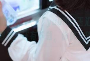 谁说夜班得孤单：“yuuhui玉汇”给你送图片，还有下载，愉快上班！