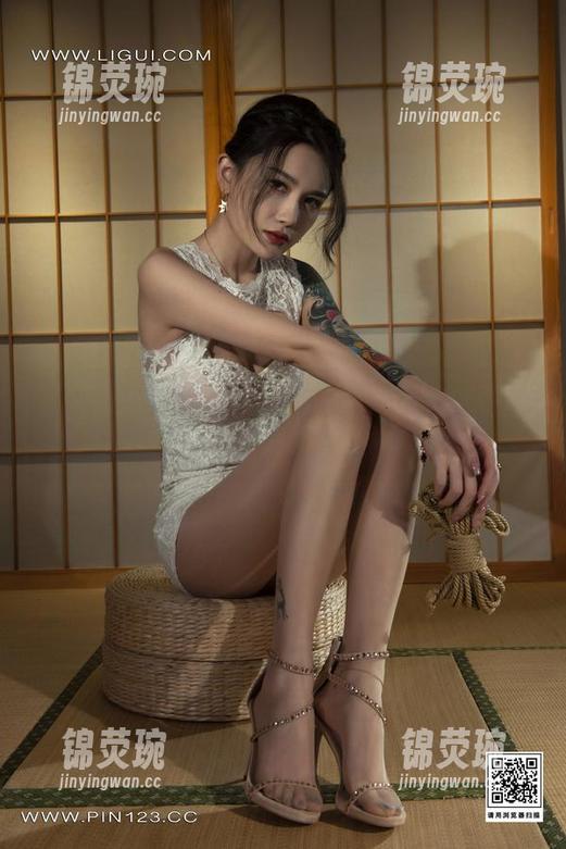 丽柜 - 小熊私拍的护士作品，难道真有“安抚”效果？