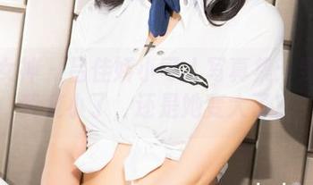 克拉女神 – 吕佳娇小可人写真集：到底是我变小了，还是她变大了？