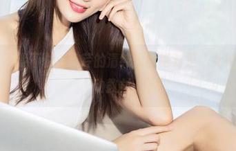 克拉女神 – 不得不说，小芹的清纯原图绝对是“女神”变身的生动教材。