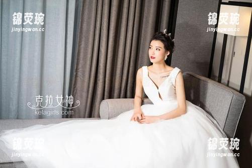克拉女神-芝月 克拉女神 - 先别咕哝,芝月的女神图包幕后还藏着小细节。