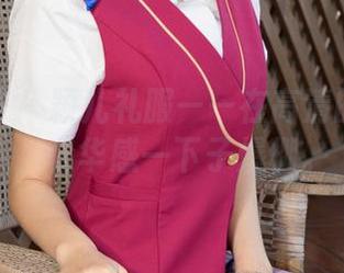 克拉女神 – 颖儿礼服——在高清的注视下，奢华感一下子爆棚。