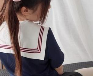 兔玩映画：黑三本制服，从书本走出来的叛逆。