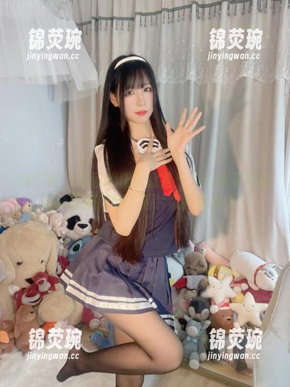 微密圈 - 你敢相信这就是十万口草莓粥粥的泳装演绎吗？图片疯狂捕捉中...