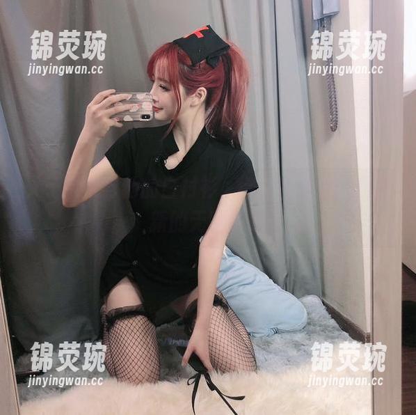 叉子宝宝与他的白衬衫，继续带给你美图更新的无聊乐趣