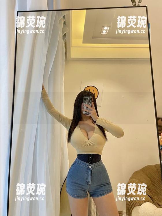 微密圈 - 更新！可馨juicy的写真，元气满满，连我家猫都想跳舞了！