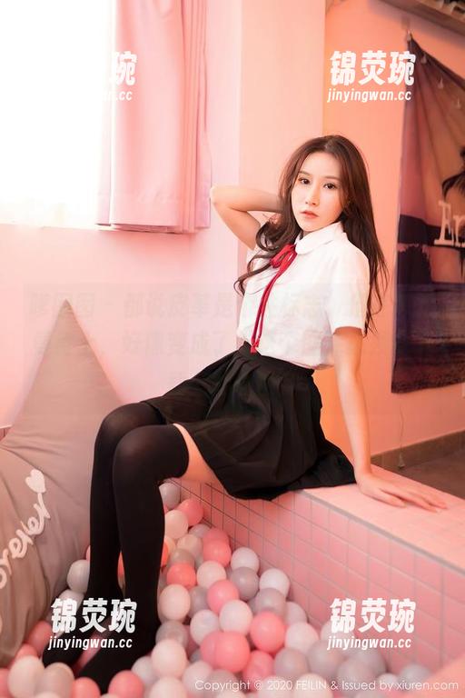 嗲囡囡 - 都说皮革是个性标志，但在陈怡曼身上，好像变成了“这个图库必须要下载”的理由！