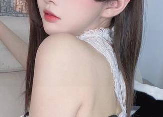 小小奶瓶儿制作的绝妙作品，连体衣设计竟量身定制这么好看！