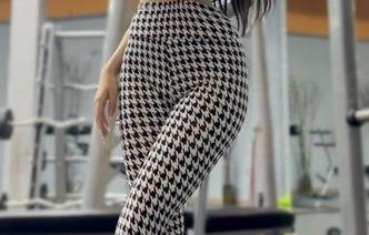 微密圈 – 小猫咪ck女友的美图，在线上让我不禁想说一声“哇哦”！