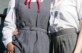 尤果网 – 布莱尔昆娜：那件白色衣服？我直接下载了这张图片！