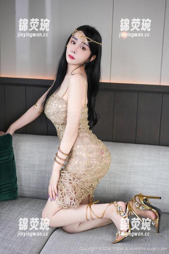 尤蜜荟 - 白露小猪的图册：泳装穿搭到底有多有趣？