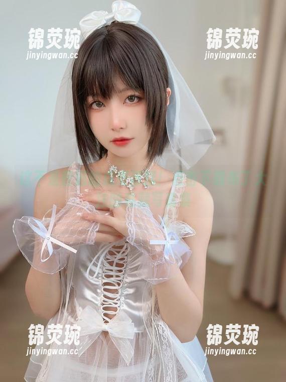 这不是普通的虎皮蛋糕！点击下载布丁大法的私藏写真集