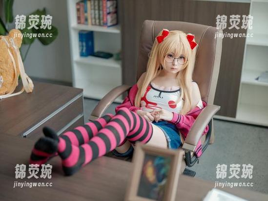 幼水铃衣与她的夏日姐姐：资源火热，流量不减，来的都是朋党！