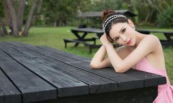 推女神 – 妮小妖的花嫁全套，什么时候能满天飞？快来下载吧，别再拖了！