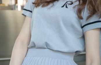 梦丝女神 – 亲爱的看官，最新的玥玥比基尼写真，非要打撩小心心的节奏！