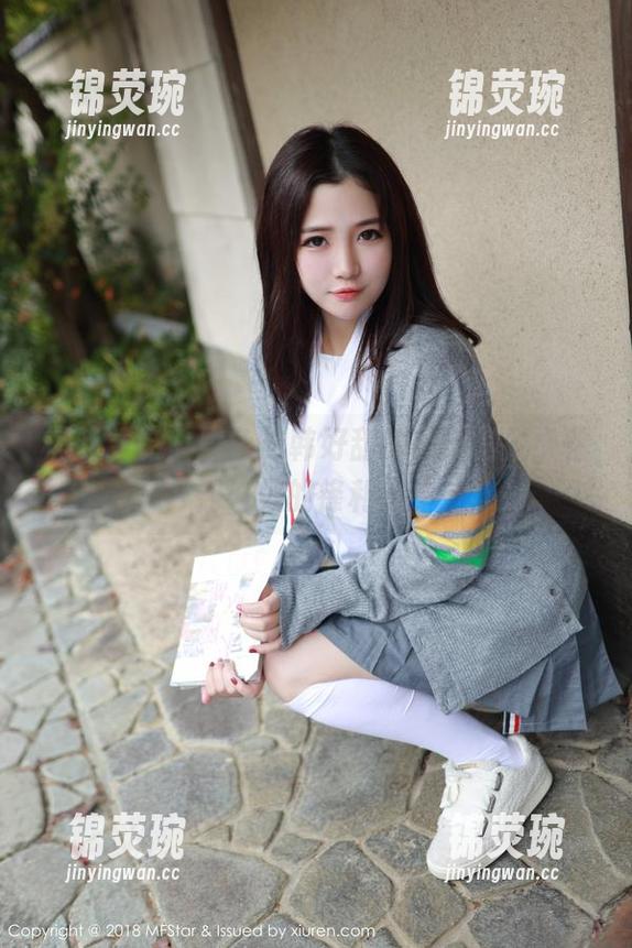 模范学院 - 黑色与韩好甜的图册碰撞，恰到好处的锋利感！