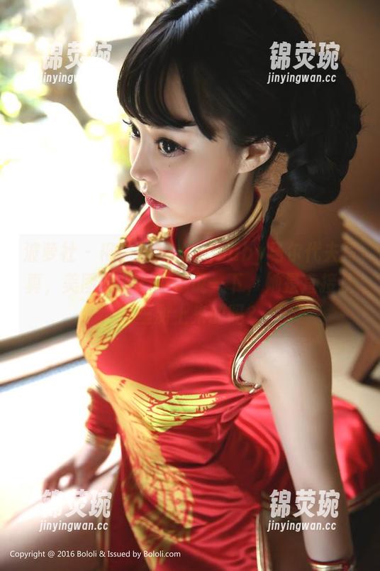 波萝社 - 柳侑绮Sevenbaby马尔代夫写真，美图曝光？小声说一下，她是直接从海里游上来的吗？