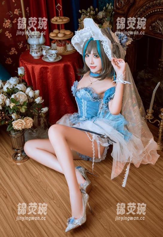 新的灰丝写真集来了，源纱希喵喵喵这次的更新是不是也太撩了点？