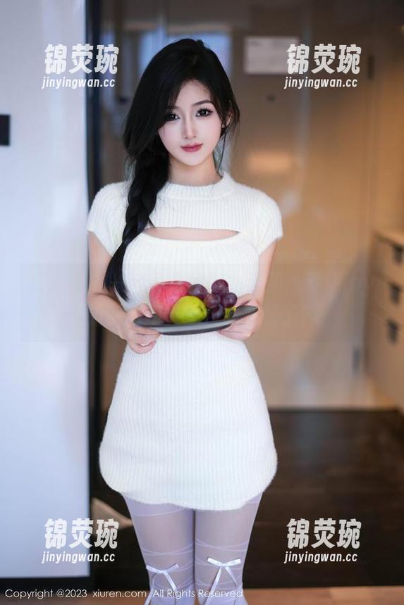 秀人网 - 一言不合就穿水手服，乔伊joy的新套图又要撩动心弦了？