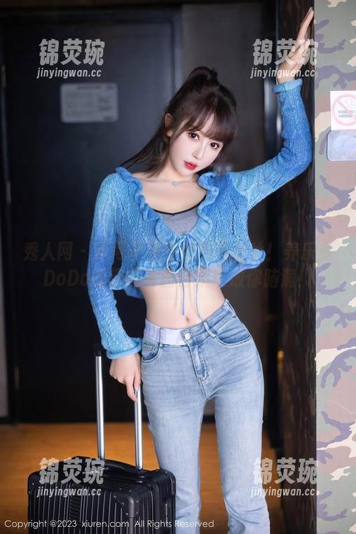 秀人网 - 这可不是普通的裤里丝！养乐多DoDo的趣味美图合集绽放你脑洞！
