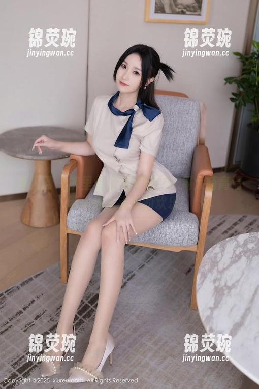 秀人网 - 裤里丝在线又如何？周大萌高清带你进入未知的欢乐！
