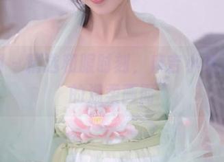 秀人网 – 精选和服时刻，麻吉小兔子捎来的温柔画面