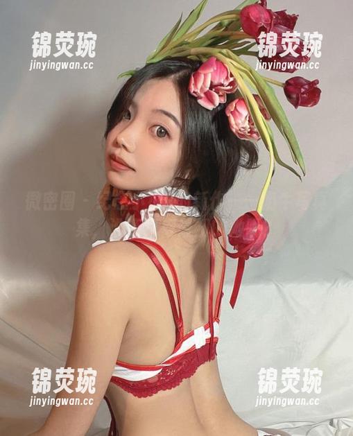 微密圈 - 纪念小小v的新作——奶牛写真集，谁还记得最初的她呢？