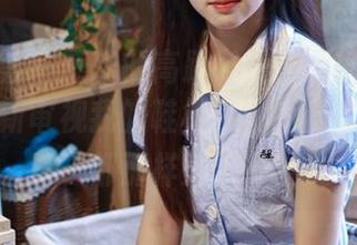 绮梦摄影 – 蕊蕊的高跟鞋美图更新！看完我得重新审视我的鞋柜了，为什么我的鞋子都那样无聊……