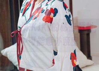 花漾show – 宋KiKi的秘密题材，图片更新中可能意外亲密！