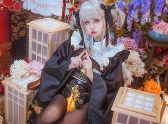 一边欣赏萌芽儿o0的浴室黑丝，一边想：这种私房图集真适合送给你闺蜜！