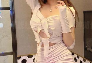 精选过期米线线喵：看这位女神如何玩转镜头？
