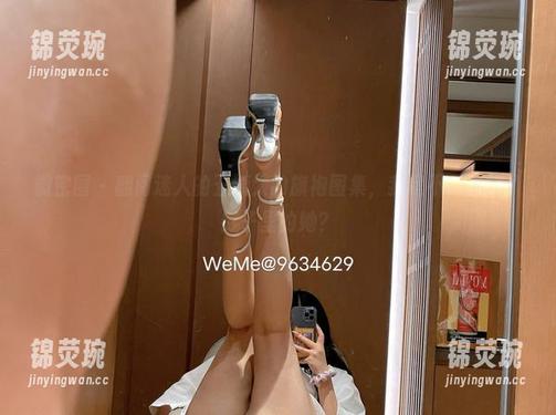 微密圈 - 翻阅迷人的五姨太的旗袍图集，我是不是看到了影子里的她？