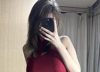 微密圈 – 谁说醇子小姨不能俏皮？少女范儿的高清图册里，来了个小反转