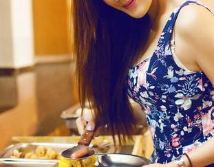 青豆客 – 全新更新！Akiki朱若慕泳装集，要不要来感受一下水的“包围”，哈哈？